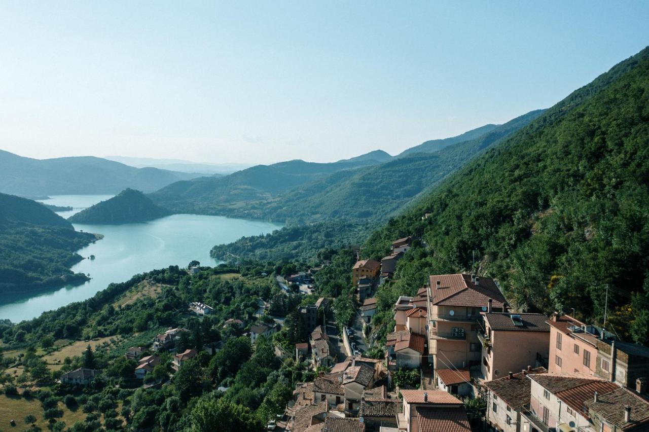 Lago Del Turano - La Taverna Con Cucina Open Space E Free Wi-Fi Ascrea Zewnętrze zdjęcie
